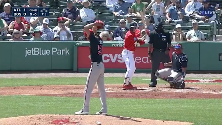 Sale switched up his lineup in honor of the Sox legend.