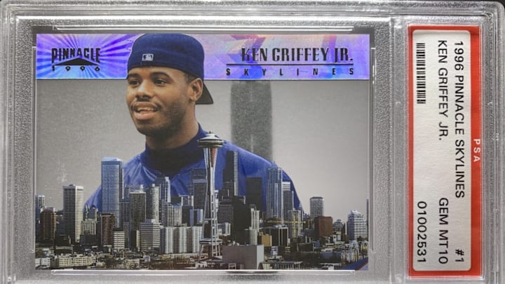 The 1996 Pinnacle Skylines insert set checklist has 18 players; each featuring the skyline for the city