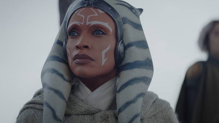 (L - R): Rosario Dawson (Ahsoka Tano) and Natasha Liu Bordizzo (Sabine Wren) in Lucasfilm's STAR WARS: AHSOKA season two, exclusively on Disney+ January 20, 2027. 