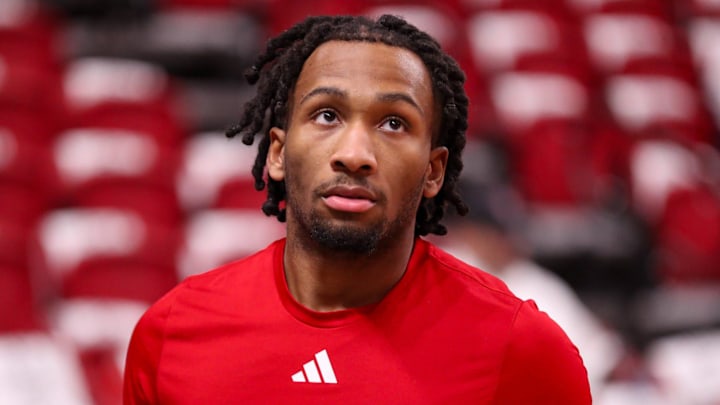 Kansas' Darryn Peterson warms up before a Big 12 Conference men's basketball game