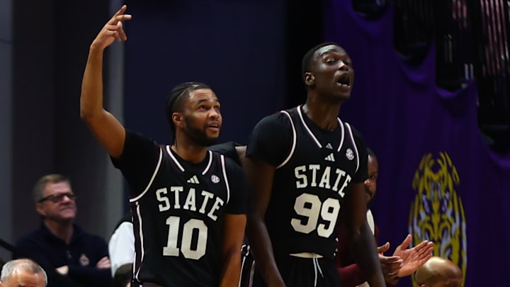 Mississippi State's Jayden Epps and Achor Achor react to a play in the first half of the Bulldogs' game Wednesday against LSU in Baton Rouge.