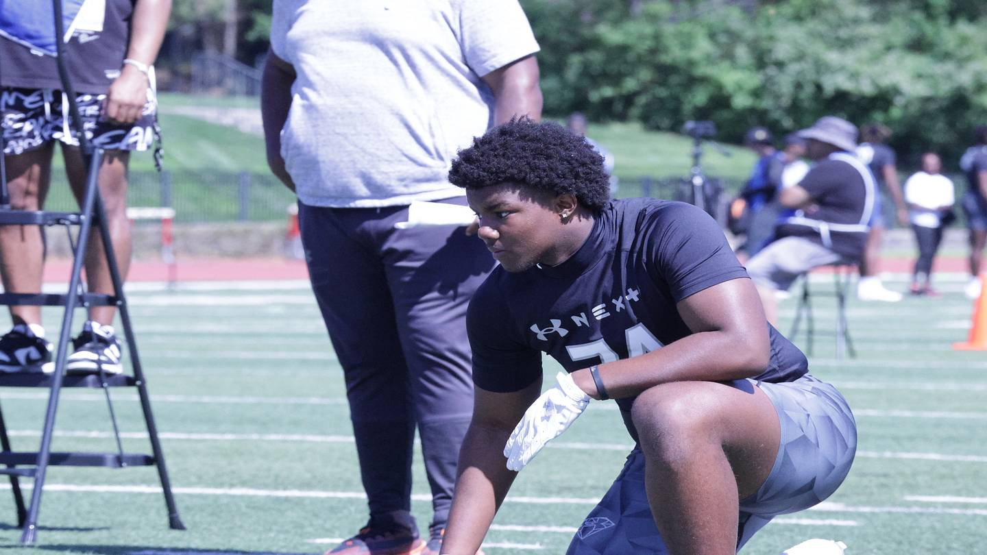 Three Star EDGE Kalib Spivey Commits To Georgia Te
