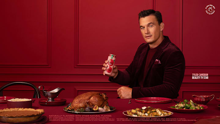 Tyler Cameron wants to be your Juicy Plus One