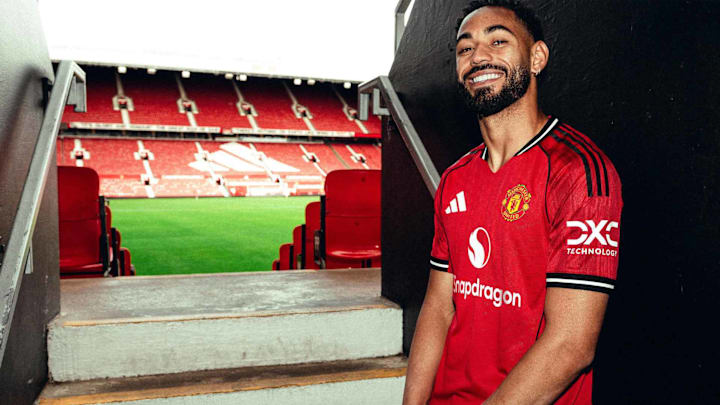 Matheus Cunha será o camisa 10 do Manchester United na temporada 2025/26