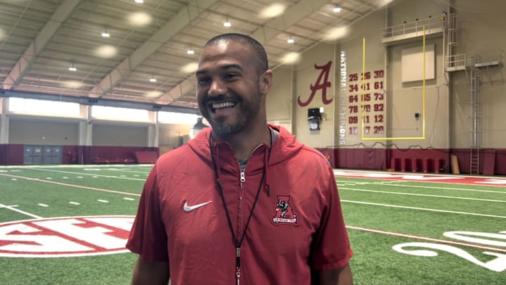 Alabama OLB Coach Christian Robinson Alabama OLB Coach Christian Robinson