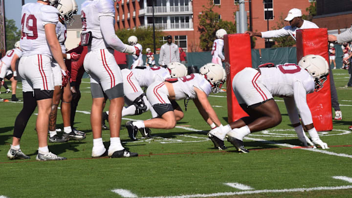 Bray Hubbard, Alabama defense go through drill at spring practice