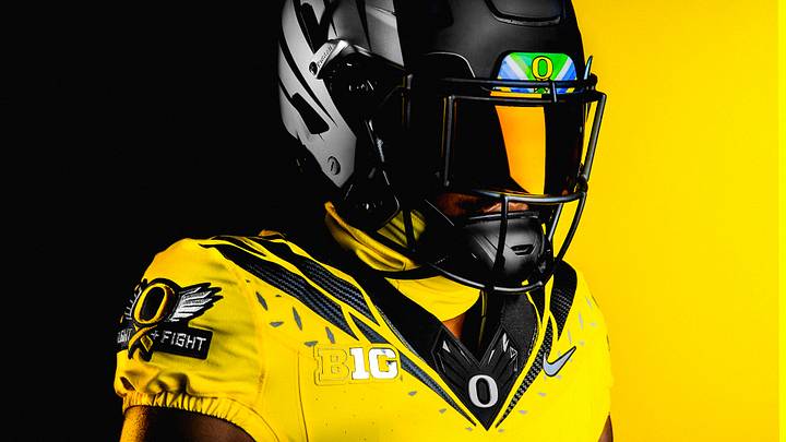 EXCLUSIVE: Oregon Ducks Uniform Designers Reveal 'Stomp Out Cancer