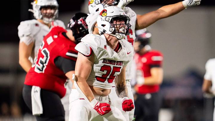 Illinois State linebacker Anthony Corona (35)