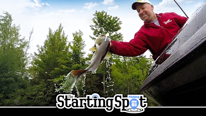 The Starting Spot: -Arkansas Legacy Lunker program. -Jeff Gustafson on the Fort Frances Canadian Bass Tournament. -Wet wading summer smallmouth bass.