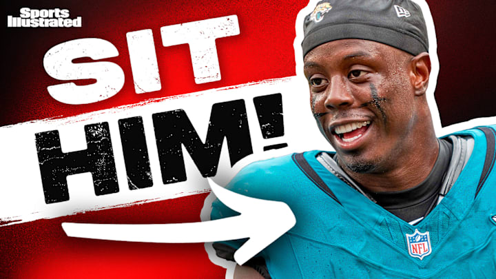 Travis Etienne is a sit in fantasy football Week 10. 