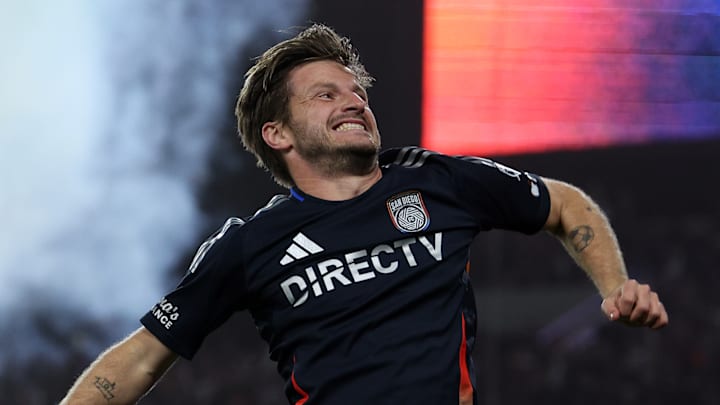 Anders Dreyer's San Diego FC will clash with Thomas Müller's Vancouver Whitecaps for a spot in MLS Cup. 