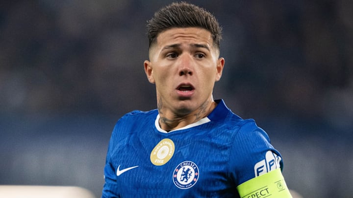 Enzo Fernández is facing an uncertain future at Chelsea. Enzo Fernández is facing an uncertain future at Chelsea.