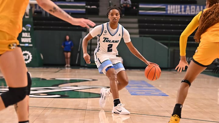 Tulane's Tamiah Robinson Dribbles Up the Court