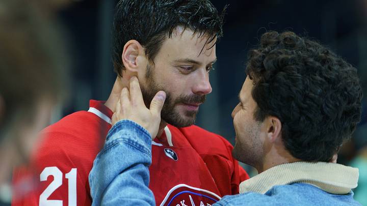 Heated Rivalry - (L to R) François Arnaud as Scott Hunter and Robbie G.K. as Kip Grady in Episode 105 of Heated Rivalry. 