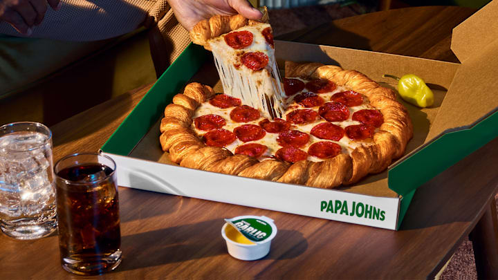 Papa Johns Croissant Pizza 