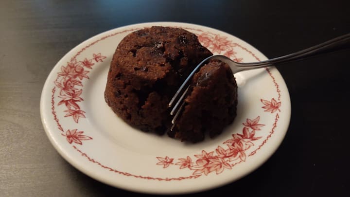 Pudding is traditional British Christmas treat
