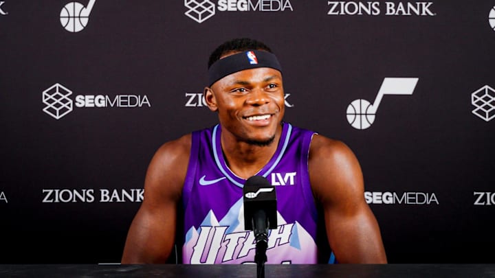 Sep 30, 2024; Salt Lake City, USA; Utah Jazz forward Oscar Tshiebwe (44) talks to the media during media day at Zions Bank Basketball Campus. Mandatory Credit: Utah Jazz via Imagn Images Sep 30, 2024; Salt Lake City, USA; Utah Jazz forward Oscar Tshiebwe (44) talks to the media during media day at Zions Bank Basketball Campus. Mandatory Credit: Utah Jazz via Imagn Images