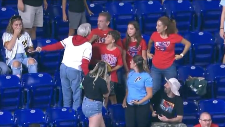 It’s been a pretty brutal few days for fans acting normally when gifted something by athletes on the field.