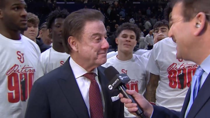 Rick Pitino speaks with TNT Sports after 900th career win.