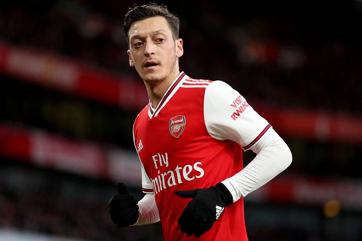 Mesut Özil in action for Arsenal.