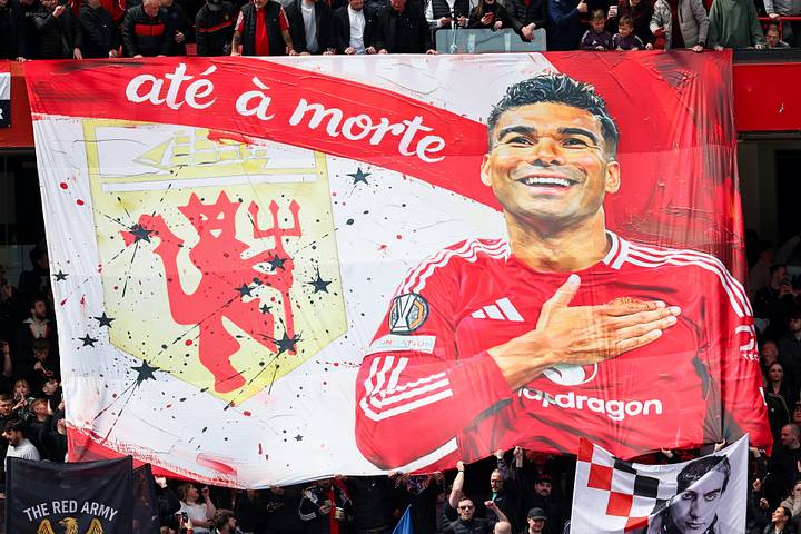 Casemiro banner. ป้ายแบนเนอร์กาเซมิโร