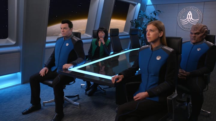 The Orville: New Horizons -- “A Tale of Two Topas” - Episode 305 -- Tensions between Kelly and the Moclans result when she helps Topa prepare for the Union Point entrance exam. Capt. Ed Mercer (Seth MacFarlane), Dr. Claire Finn (Penny Johnson Jerald), Cmdr. Kelly Grayson (Adrianne Palicki), and, Lt. Cmdr. Bortus (Peter Macon), shown. (Photo by: Hulu)