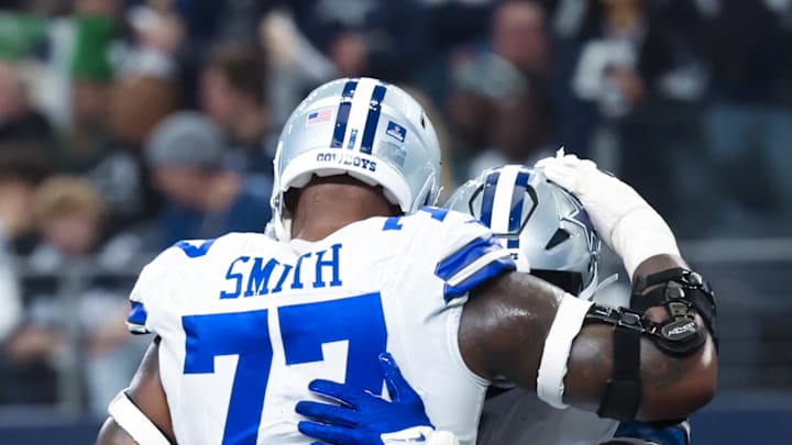 Dec 24, 2022; Arlington, Texas, USA;  Dallas Cowboys running back Ezekiel Elliott (21) celebrates