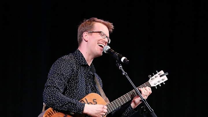 YouTube Personality Hank Green Discusses His New Book "An Absolutely Remarkable Thing"