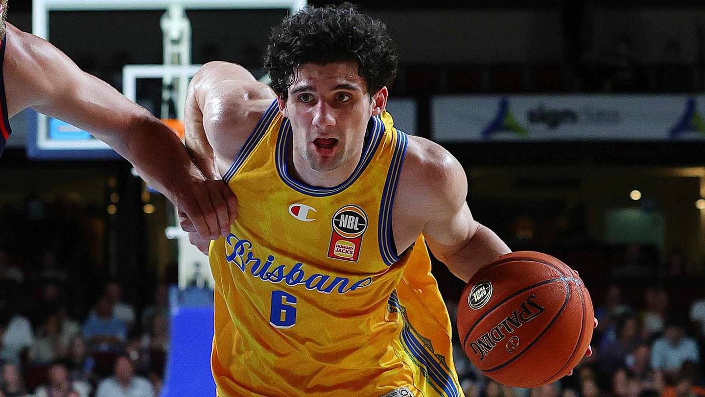 Australian Guard Reportedly Commits to UW