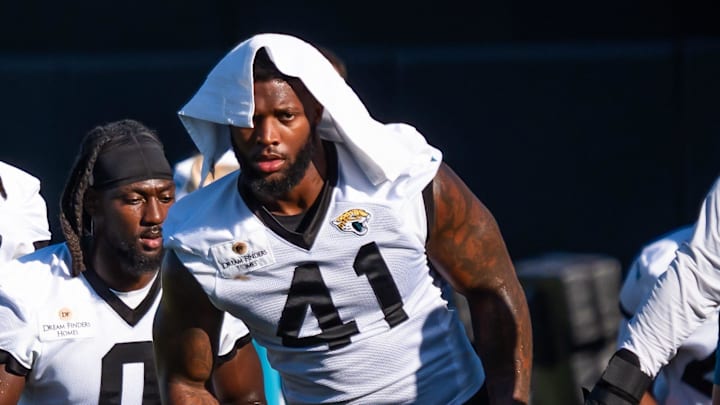Jacksonville Jaguars defensive end Josh Hines-Allen (41) warms up during an NFL training camp second session at the Miller Electric Center, Thursday, July 24, 2025, in Jacksonville, Fla. [Doug Engle/Florida Times-Union]