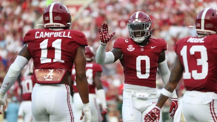 Alabama linebackers Deontae Lawson and Jihaad Campbell