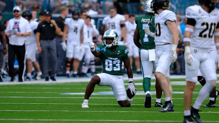 Tulane wide receiver Bryce Bohannon makes a first down catch against Army. Tulane wide receiver Bryce Bohannon makes a first down catch against Army.