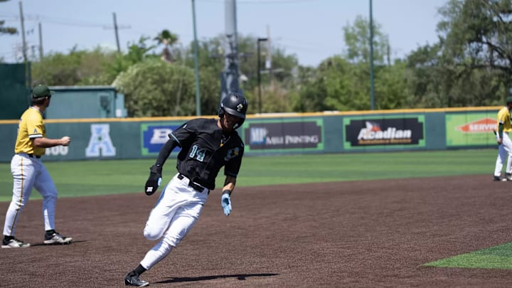 Tulane Baseball Tanner Chun Tulane Baseball Tanner Chun
