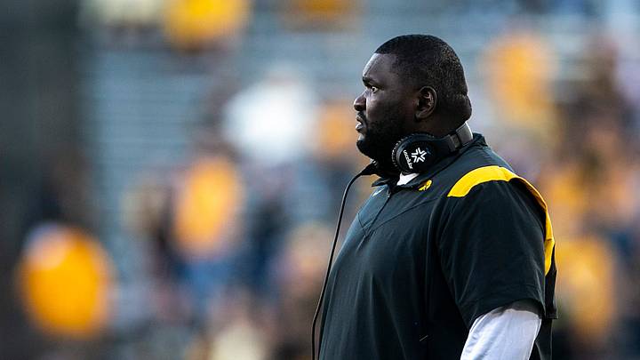 Iowa defensive line coach Kelvin Bell calls out instructions during a NCAA non-conference football game against Colorado State, Saturday, Sept. 25, 2021, at Kinnick Stadium in Iowa City, Iowa.
210925 Colo St Iowa Fb 065 Jpg Iowa defensive line coach Kelvin Bell calls out instructions during a NCAA non-conference football game against Colorado State, Saturday, Sept. 25, 2021, at Kinnick Stadium in Iowa City, Iowa.
210925 Colo St Iowa Fb 065 Jpg