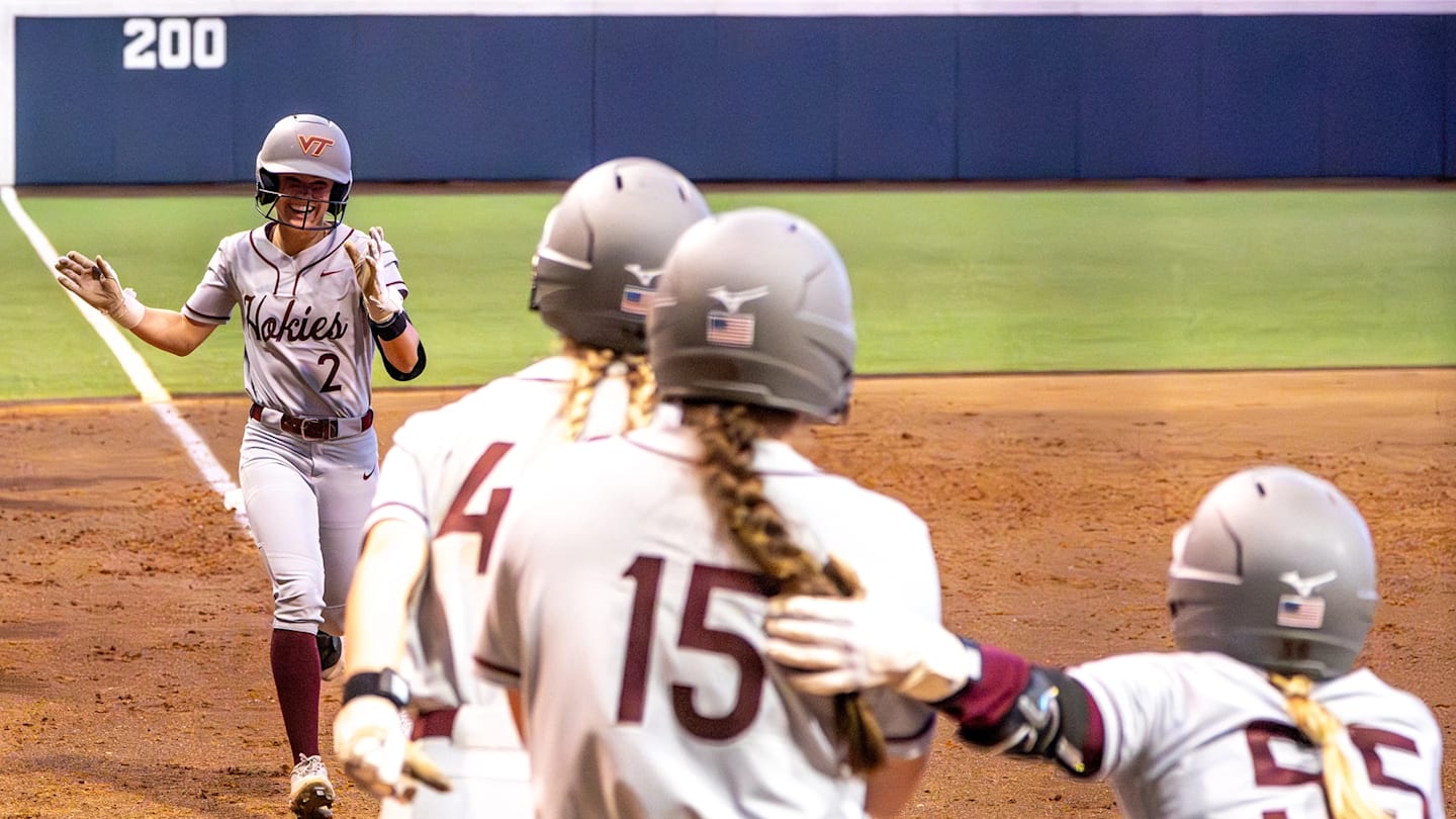 LIVE UPDATES - No. 10 Virginia Tech Softball vs. Georgia Tech, Game One Score
