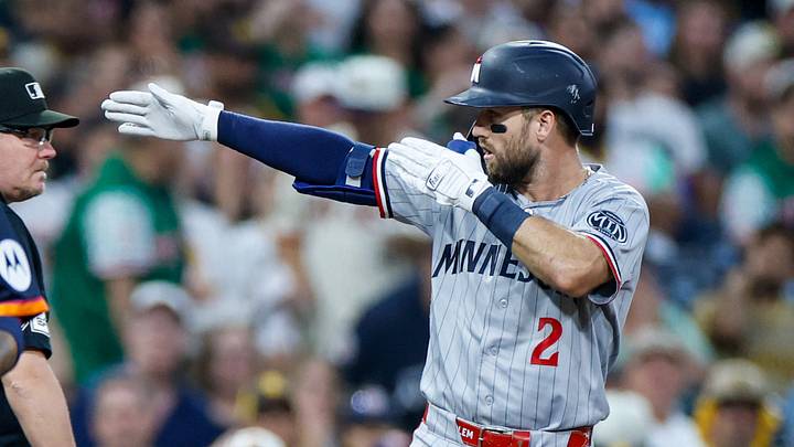 Minnesota Twins second baseman Kody Clemens (2).  Mandatory Credit: David Frerker-Imagn Images
