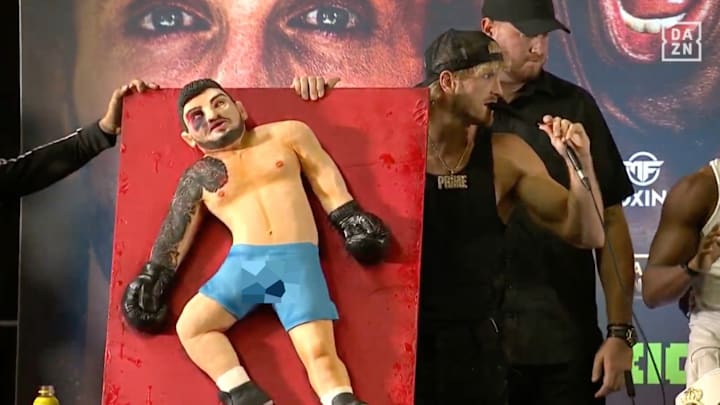 Logan Paul presents Dillon Danis cake