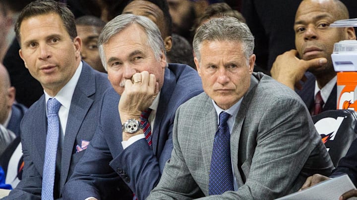 Jan 4, 2016; Philadelphia, PA, USA; Philadelphia 76ers head coach Brett Brown (right) and associate head coach Mike D'Antoni (left) during the second half against the Minnesota Timberwolves at Wells Fargo Center. The 76ers won 109-99. Mandatory Credit: Bill Streicher-Imagn Images