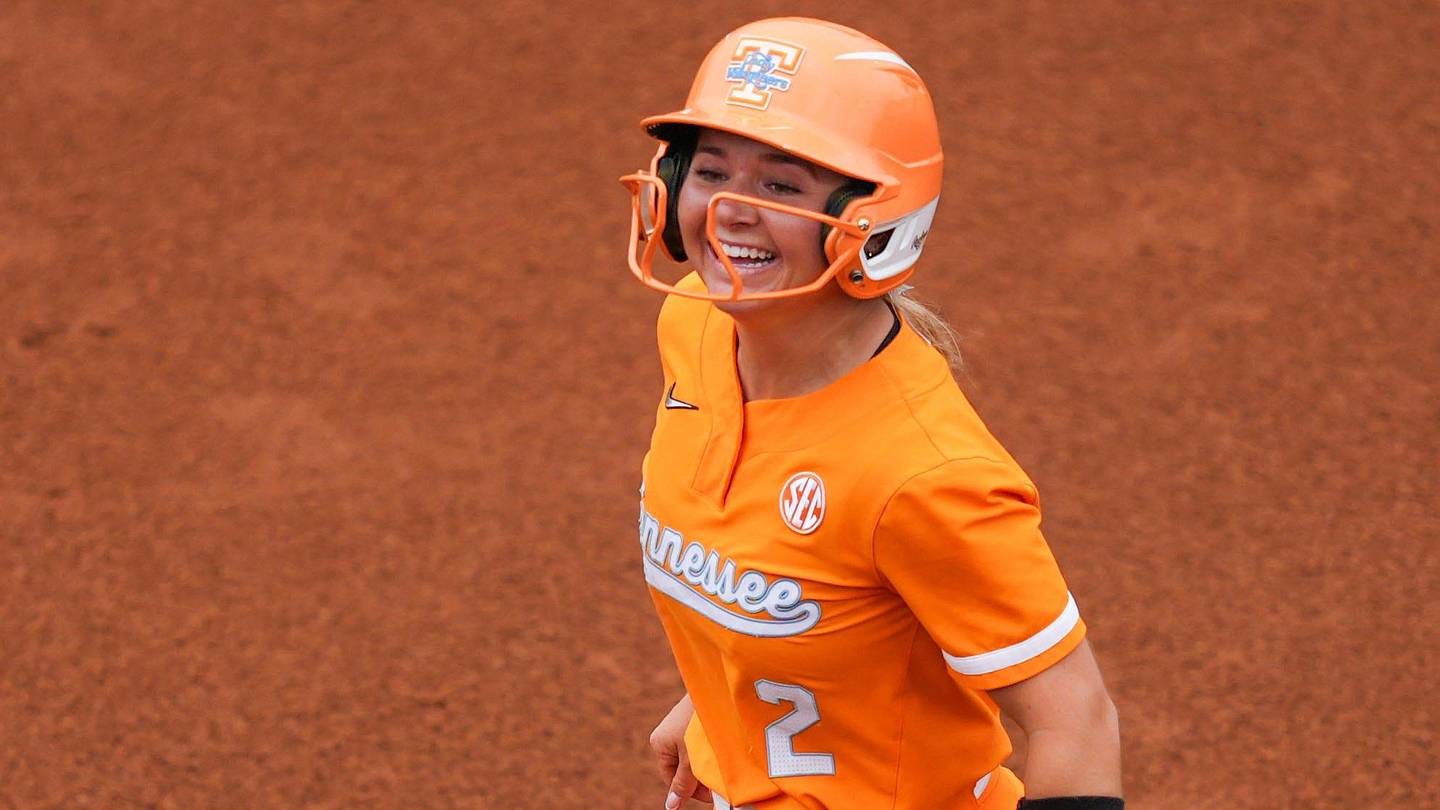 Live Updates: Lady Vols Softball vs. Texas in the Women's College World Series Semifinals