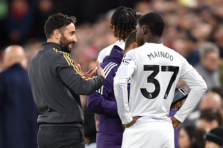 鲁本·阿莫里姆，科比·迈努