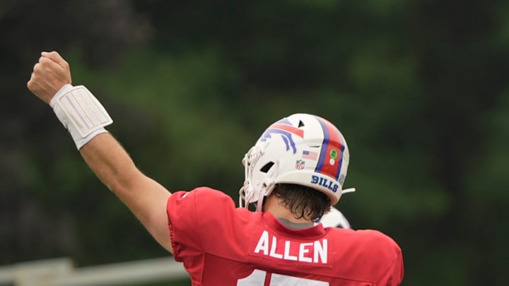 Buffalo Bills quarterback Josh Allen raises his fist in reaction to a play during Bills Training Camp at St. John Fisher University in Pittsford on July 31, 2025.