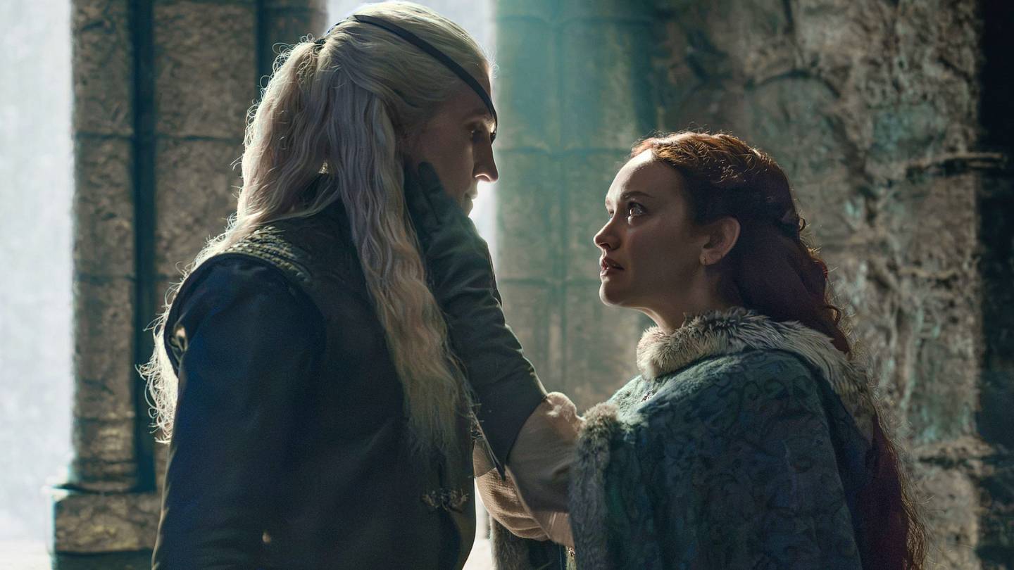 House of the Dragon takes Alicent and Aemond's relationship to a new extreme, and my eyes are burning