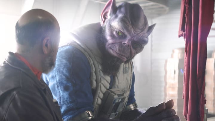 Captain Carson Teva (Paul Sun-Hyung Lee) and Zeb (Steve Blum) in Lucasfilm's THE MANDALORIAN season 3.
