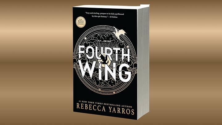 Fourth Wing by Rebecca Yarros