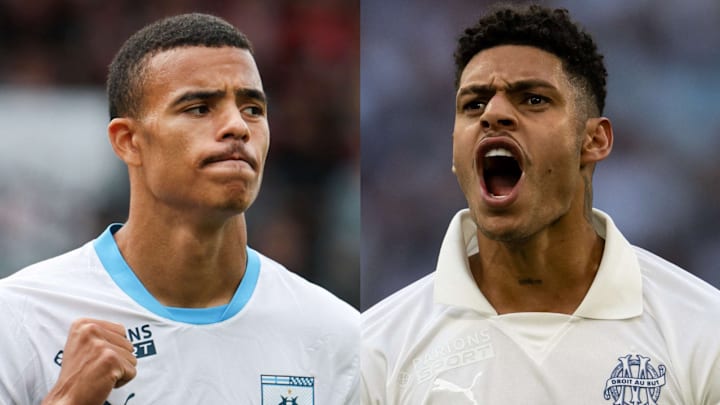 Greenwood et Henrique portent l'OM. Greenwood et Henrique portent l'OM.