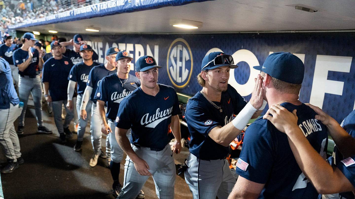 How to Watch Auburn Baseball's SEC Tournament Semifinal Game Vs. Arkansas