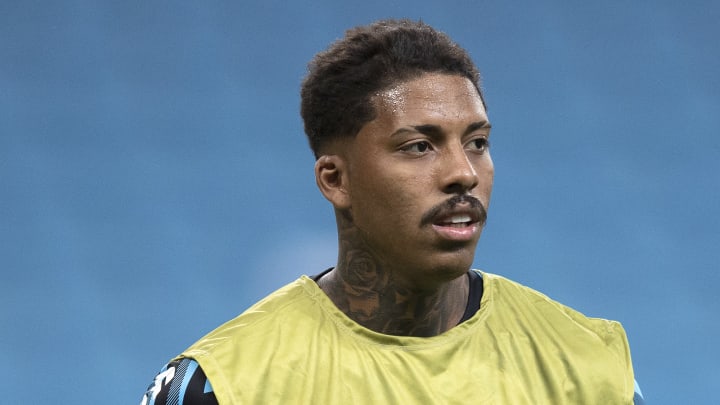 Jean Pyerre começou no Grêmio e agora vai defender o Avaí Jean Pyerre começou no Grêmio e agora vai defender o Avaí