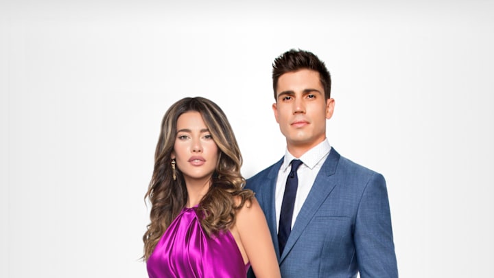 Jacqueline MacInnes Wood and Tanner Novlan of the CBS series THE BOLD AND THE BEAUTIFUL, Weekdays (1:30-2:00 PM, ET; 12:30-1:00 PM, PT) on the CBS Television Network. Photo: Gilles Toucas/CBS 2020 CBS Broadcasting, Inc. All Rights Reserved.