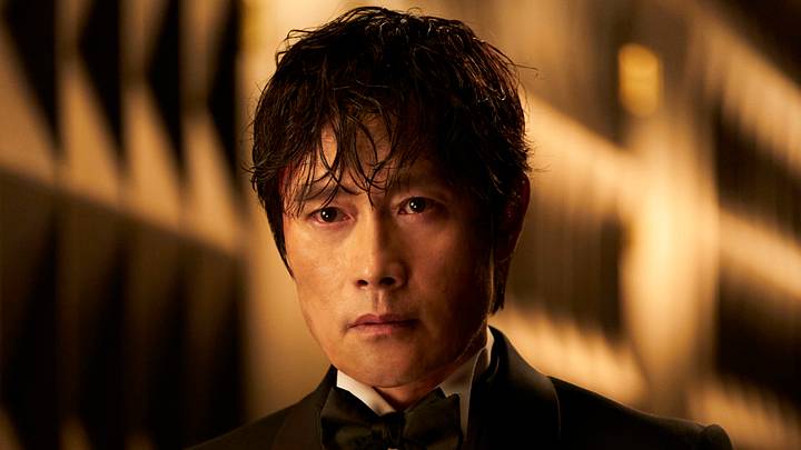 Squid Game S3 Lee Byung-hun as Frontman in Squid Game S3 