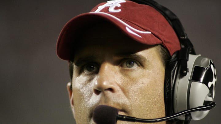 September 2, 2006; Tuscaloosa, AL, USA; Alabama Crimson Tide head coach Mike Shula watches his players during the Hawaii Warriors game at Bryant-Denny Stadium.   Mandatory Credit: John David Mercer-Imagn Images © 2006 John David Mercer